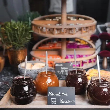 Am Augustinerplatz 4* Köln