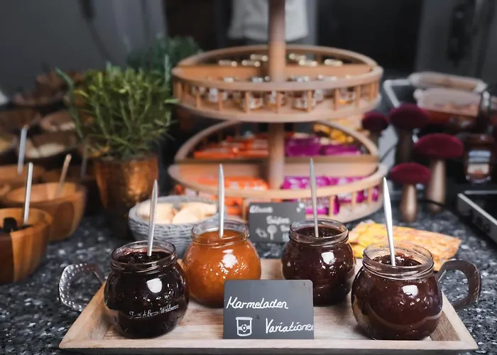 Am Augustinerplatz 4* Cologne