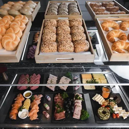 Hotel Am Augustinerplatz 4*