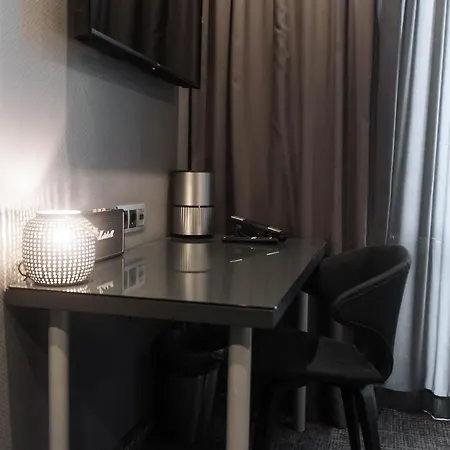 Hotel Am Augustinerplatz Kolín nad Rýnem