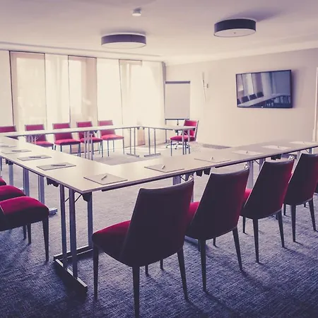 Otel Am Augustinerplatz 4*