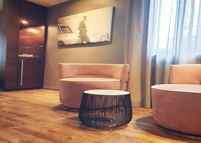 Am Augustinerplatz 4* Colonia