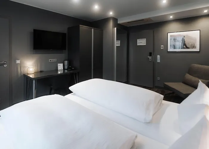 Am Augustinerplatz 4* Colonia